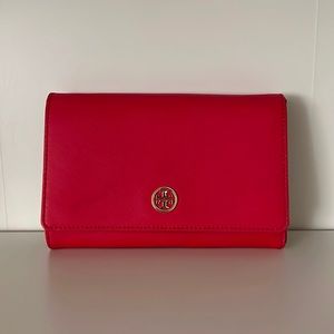 Tory Burch wallet on chain poppy red